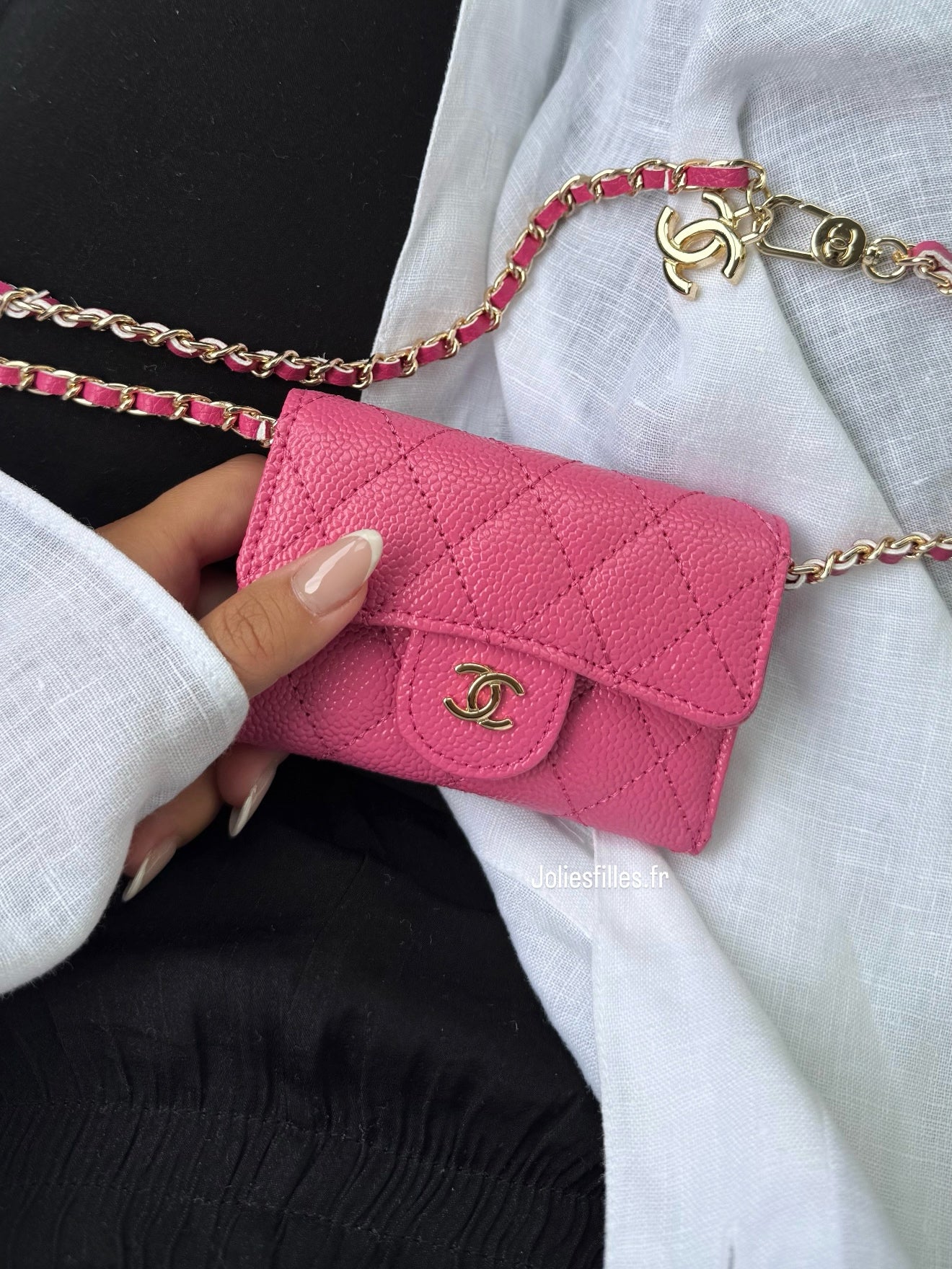 PORTE-CARTES FUCHSIA À BANDOULIÈRE