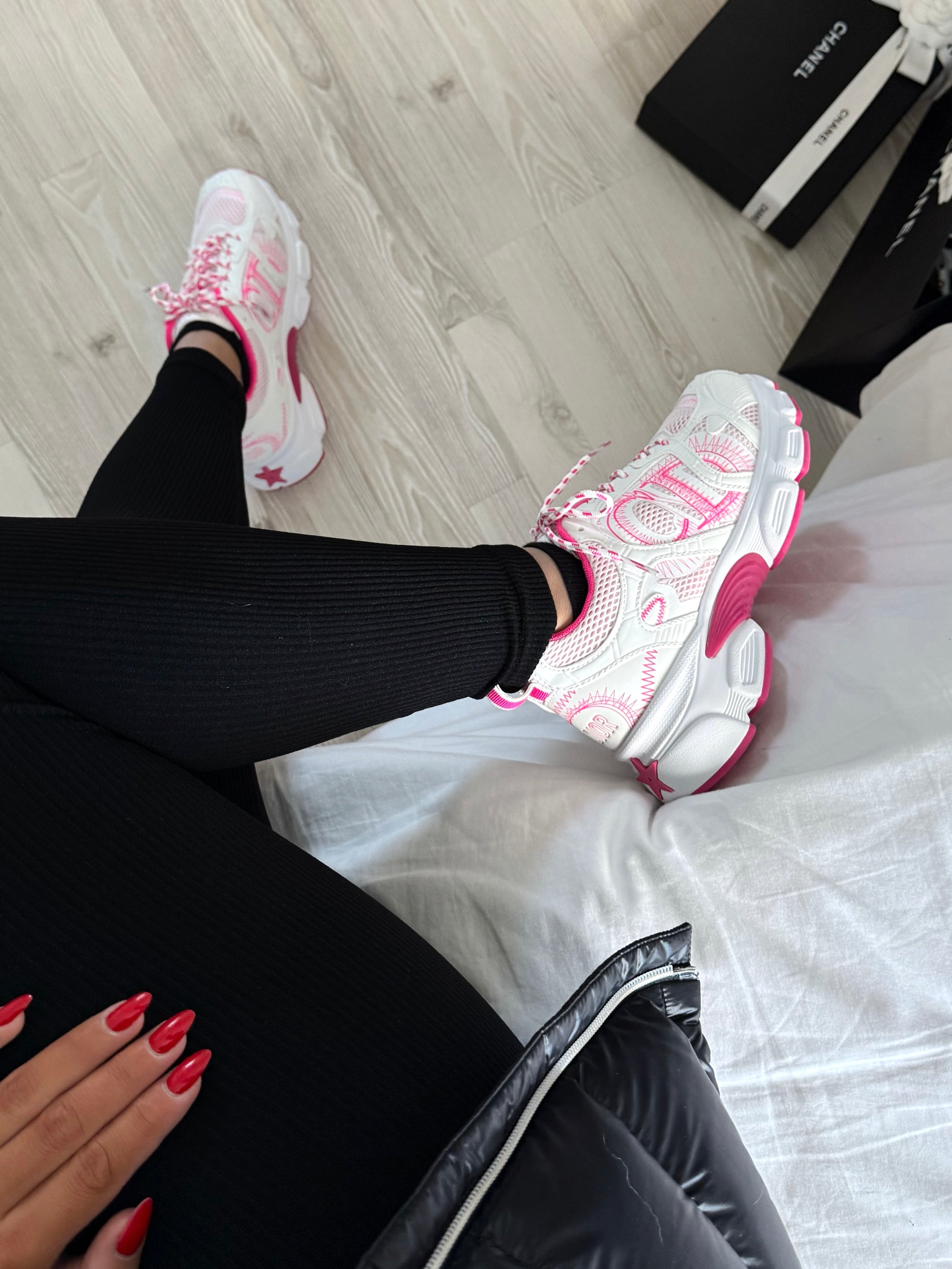 BASKET ROSE ET BLANCHE CD