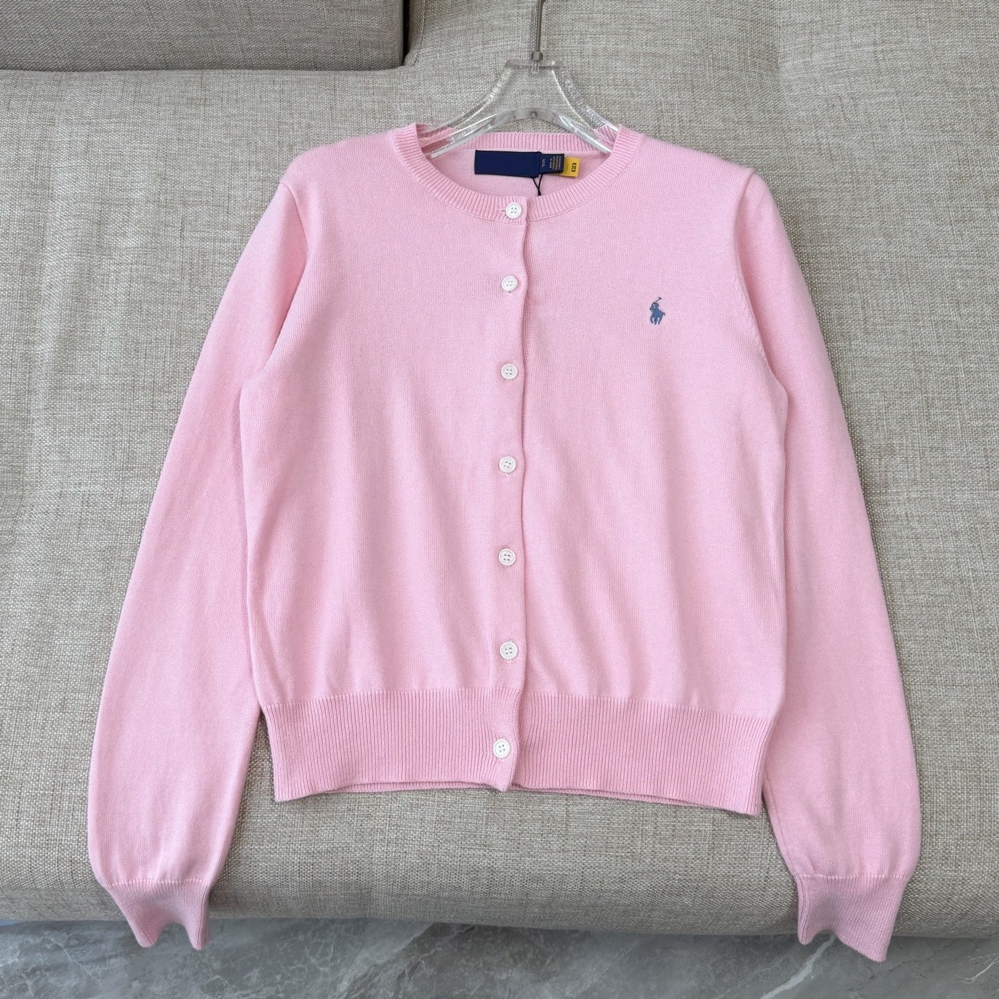 GILET ROSE À BOUTON