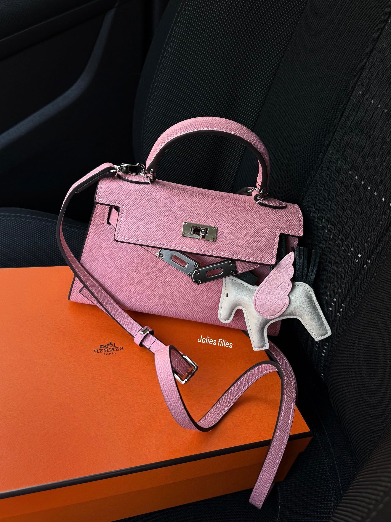 PETIT SAC ROSE À BANDOULIÈRE