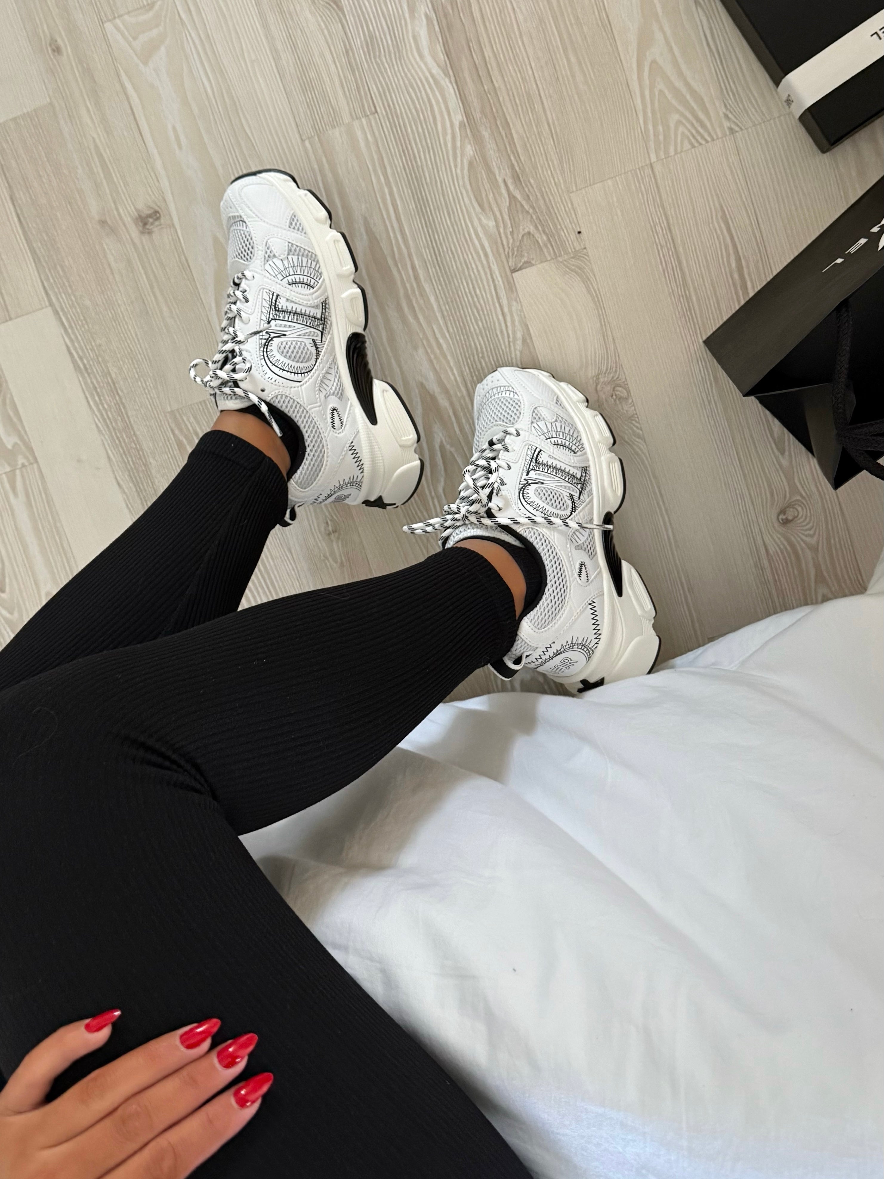 BASKET NOIRE ET BLANCHE CD